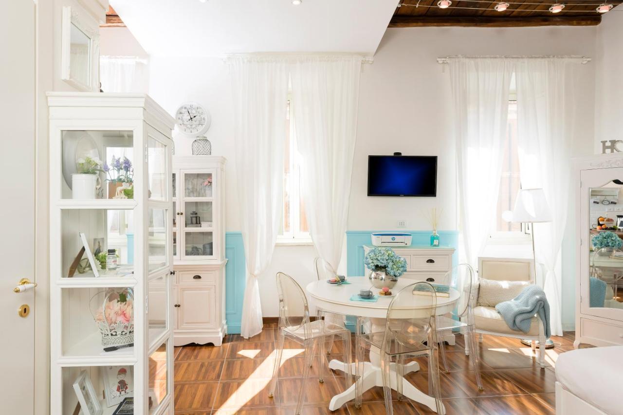 Apartment Capo Le Case, Romantic Flat Near Spanish Steps Rom