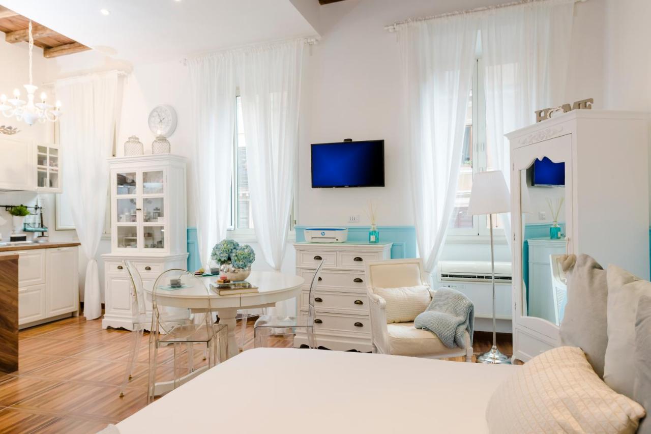 Capo Le Case, Romantic Flat Near Spanish Steps Apartment Rom